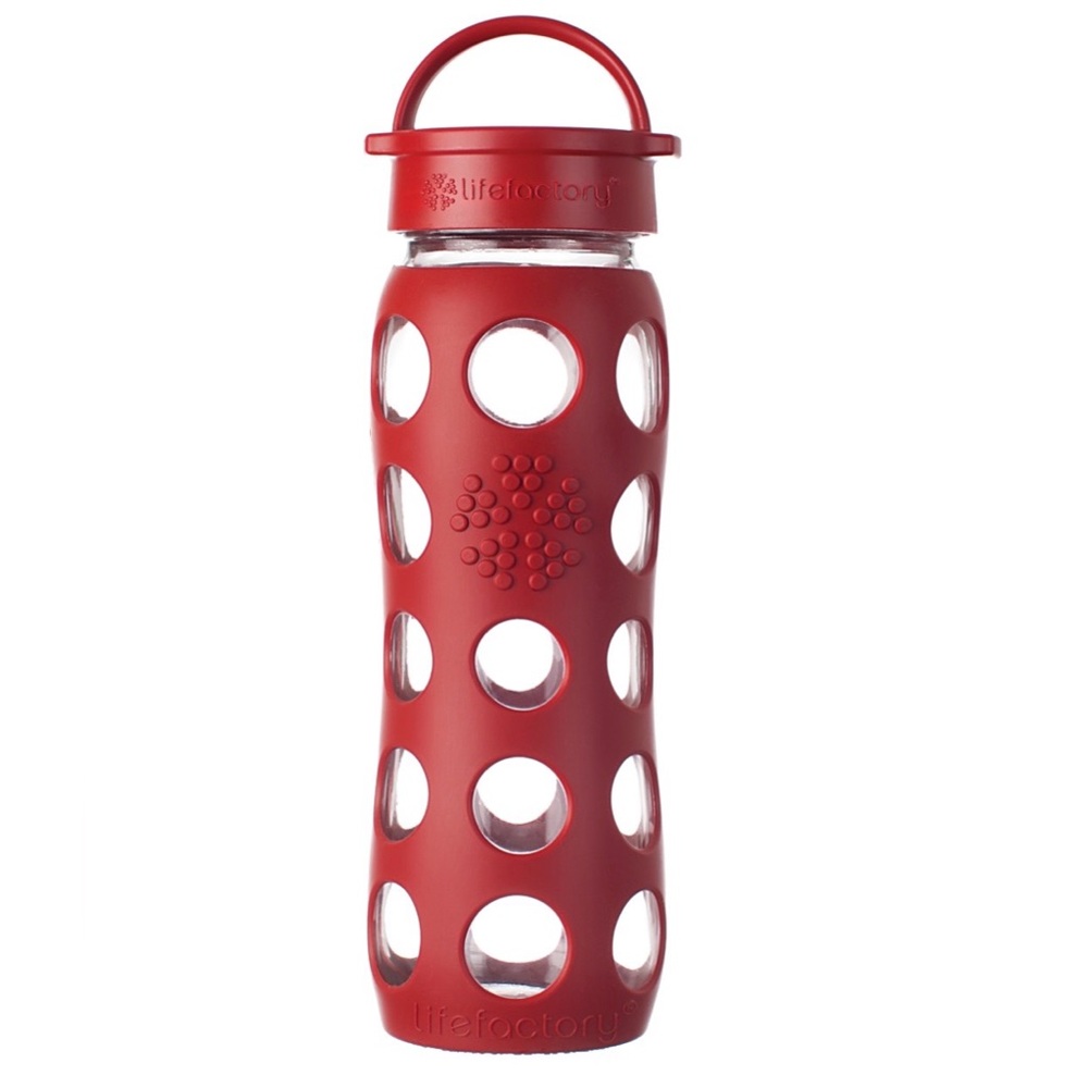 Lifefactory Glass Water Bottle, Classic Cap and Protective Silicone Sleeve 20 oz